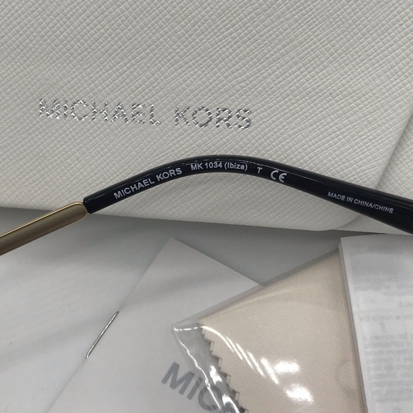 MICHAEL KORS Sunglasses NWT (Host Pick) - Picture 7 of 8